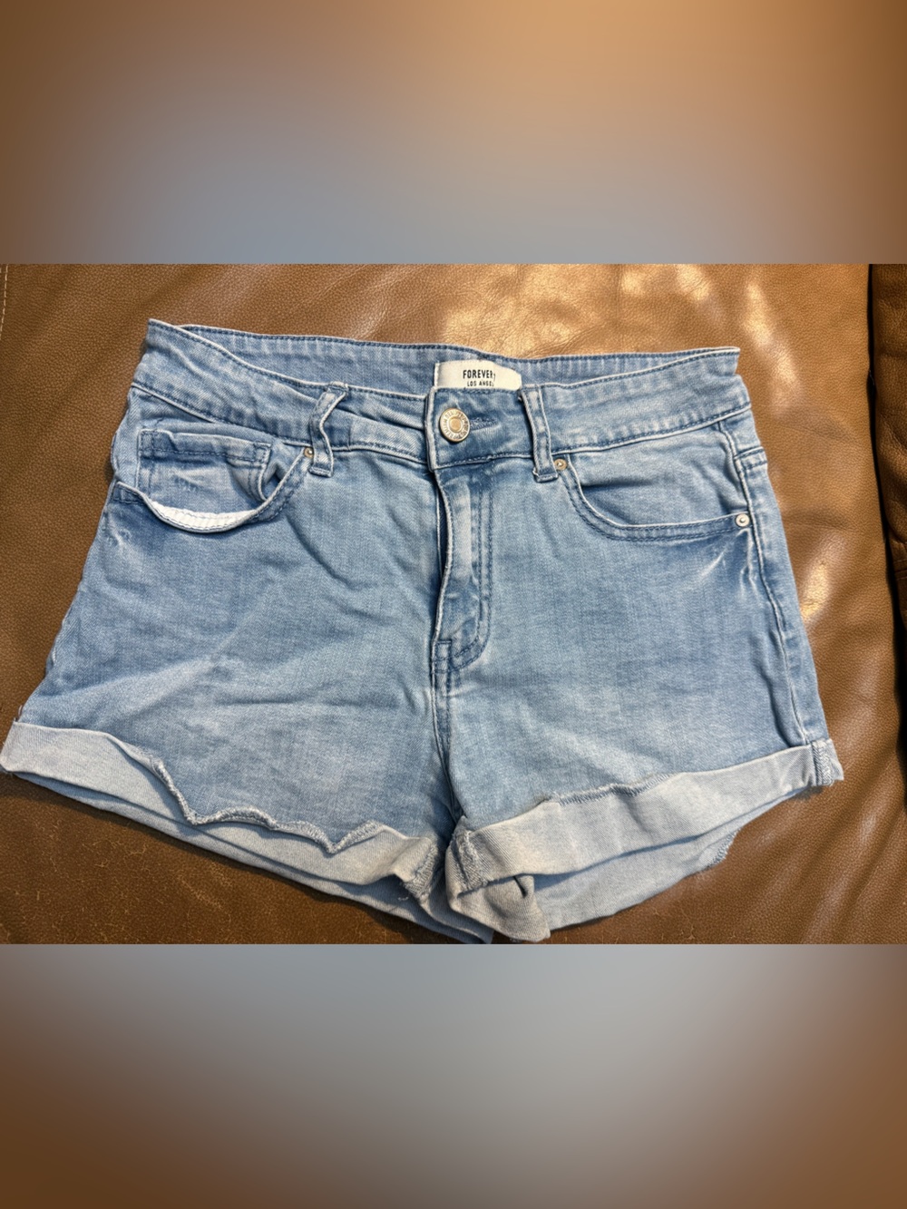 Forever 21 Light Wash Denim Roll-Cuff Women's Shorts